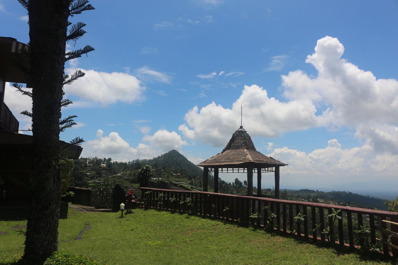 Sukuh Cottage ตาวังมางู ภายนอก รูปภาพ